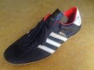 vintage-adidas-nasl-soccer-cleat-shoe_1_fff28f7c024fbb52f2fe93b022fb2486 (1).jpg