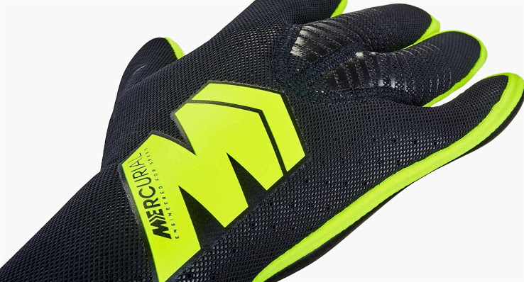 black-volt-strapless-nike-vapor-touch-elite-goalkeeper-gloves (7).jpg
